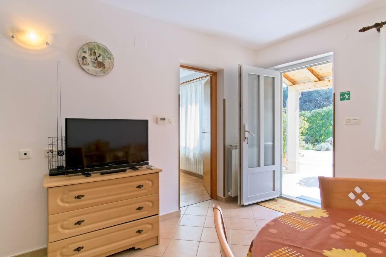 Apartmani Dorita Mali Lošinj Exteriör bild