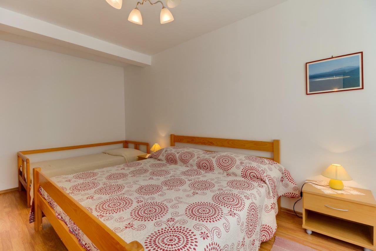 Apartmani Dorita Mali Lošinj Exteriör bild