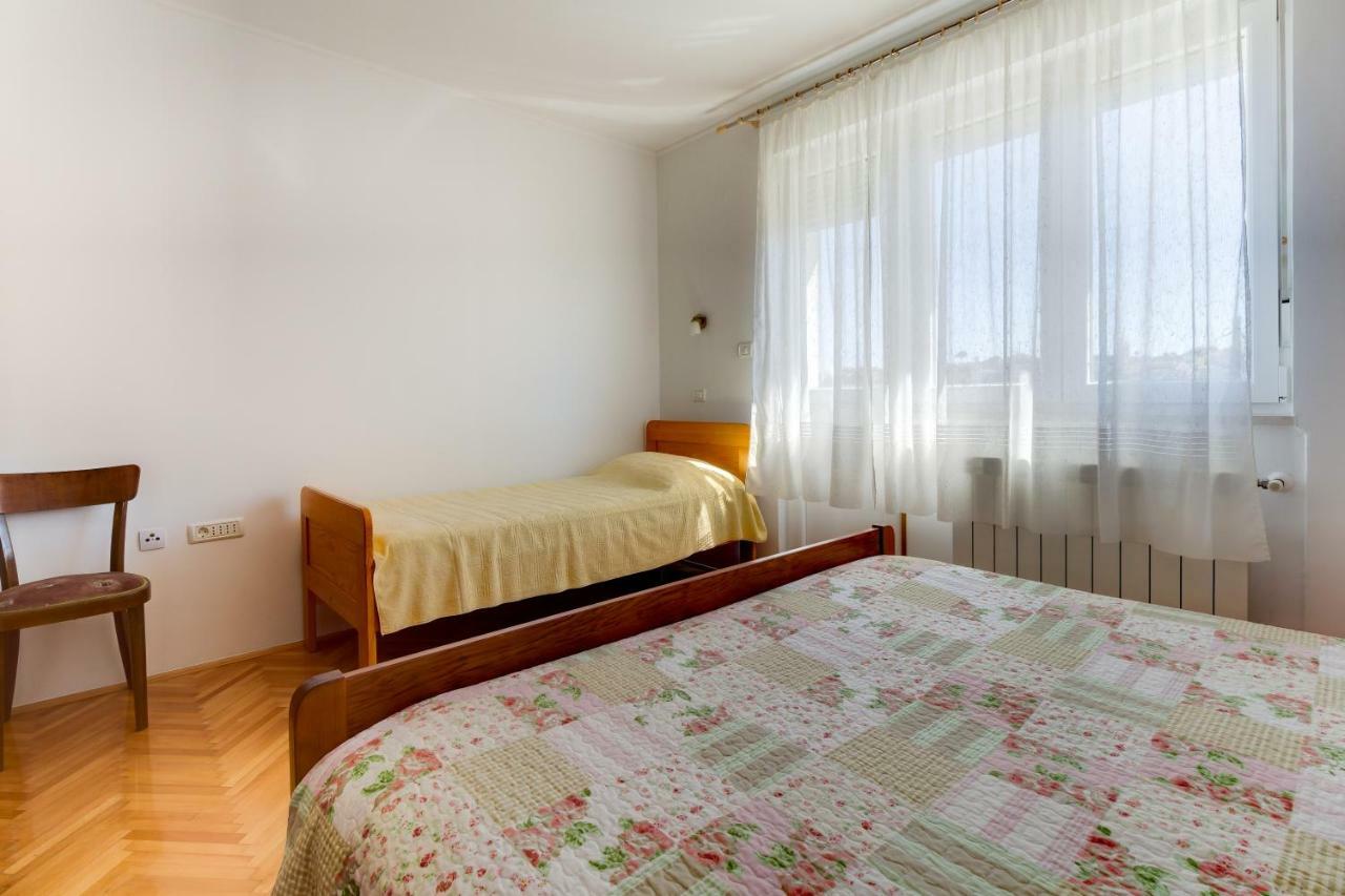 Apartmani Dorita Mali Lošinj Exteriör bild